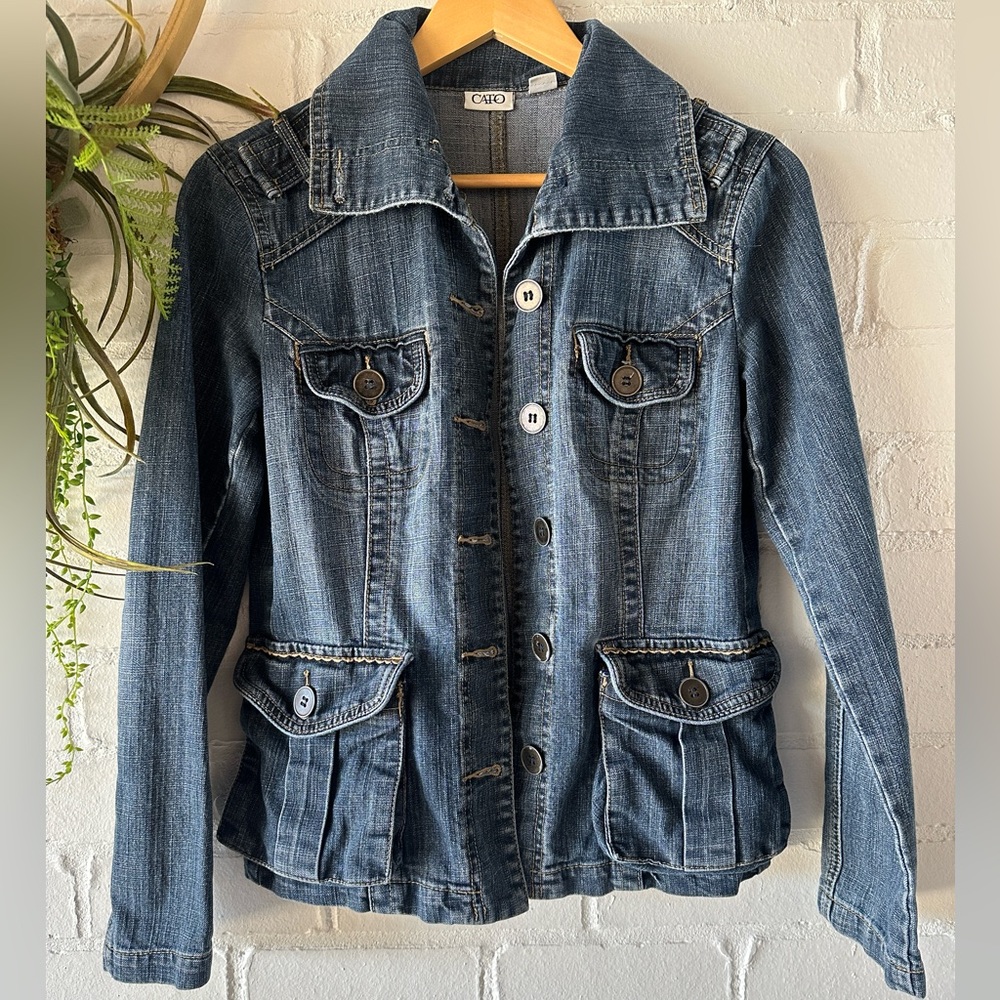 Denim Women’s Double Front Pocketed Jacket